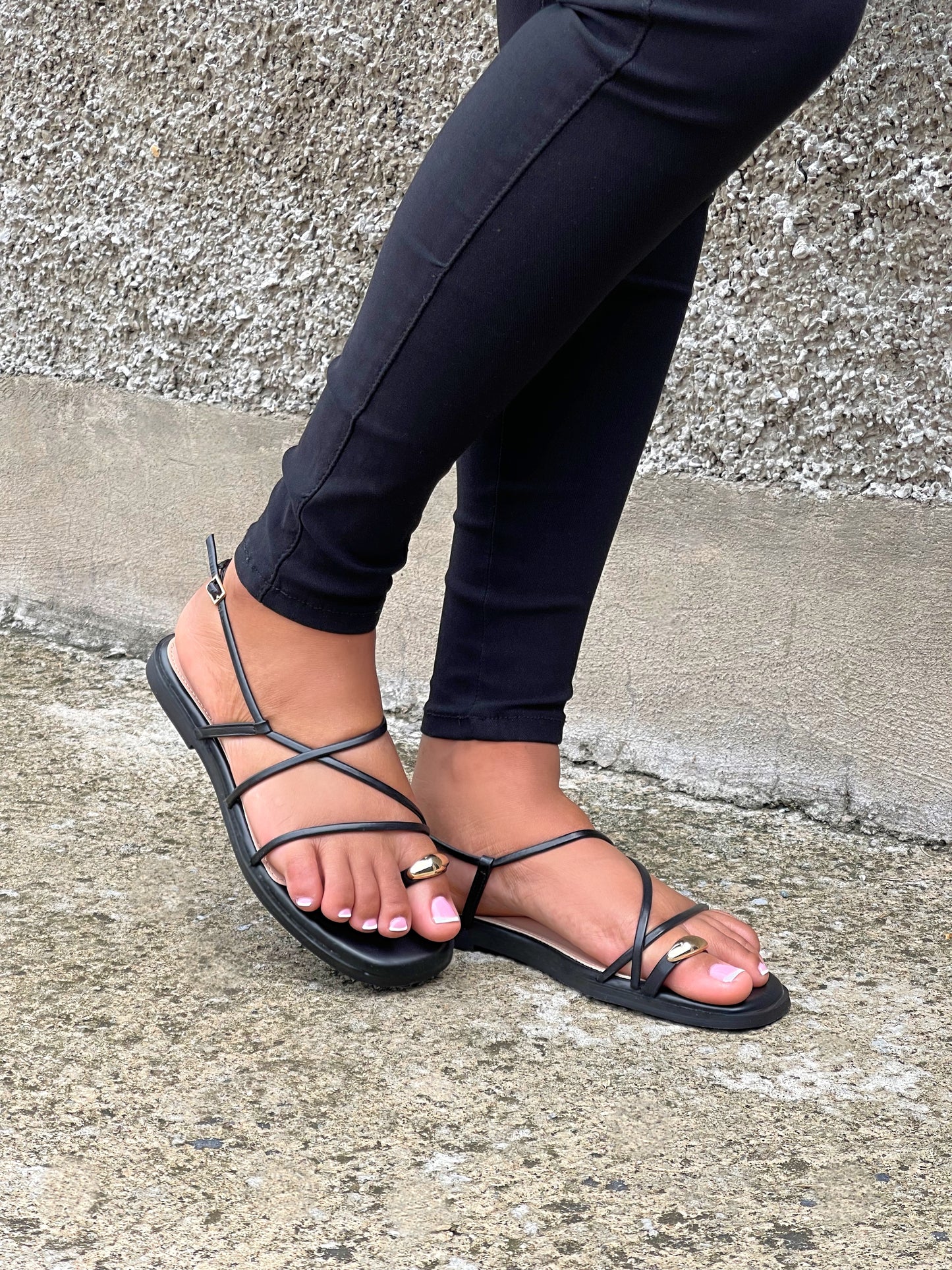 Capri Strap Sandal-Black