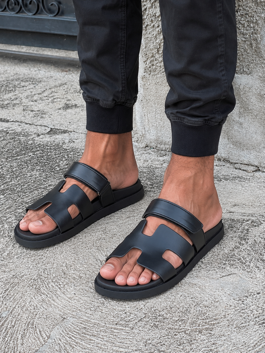 [MEN]Zahran Slip on Sandals-Black(Pre-order)
