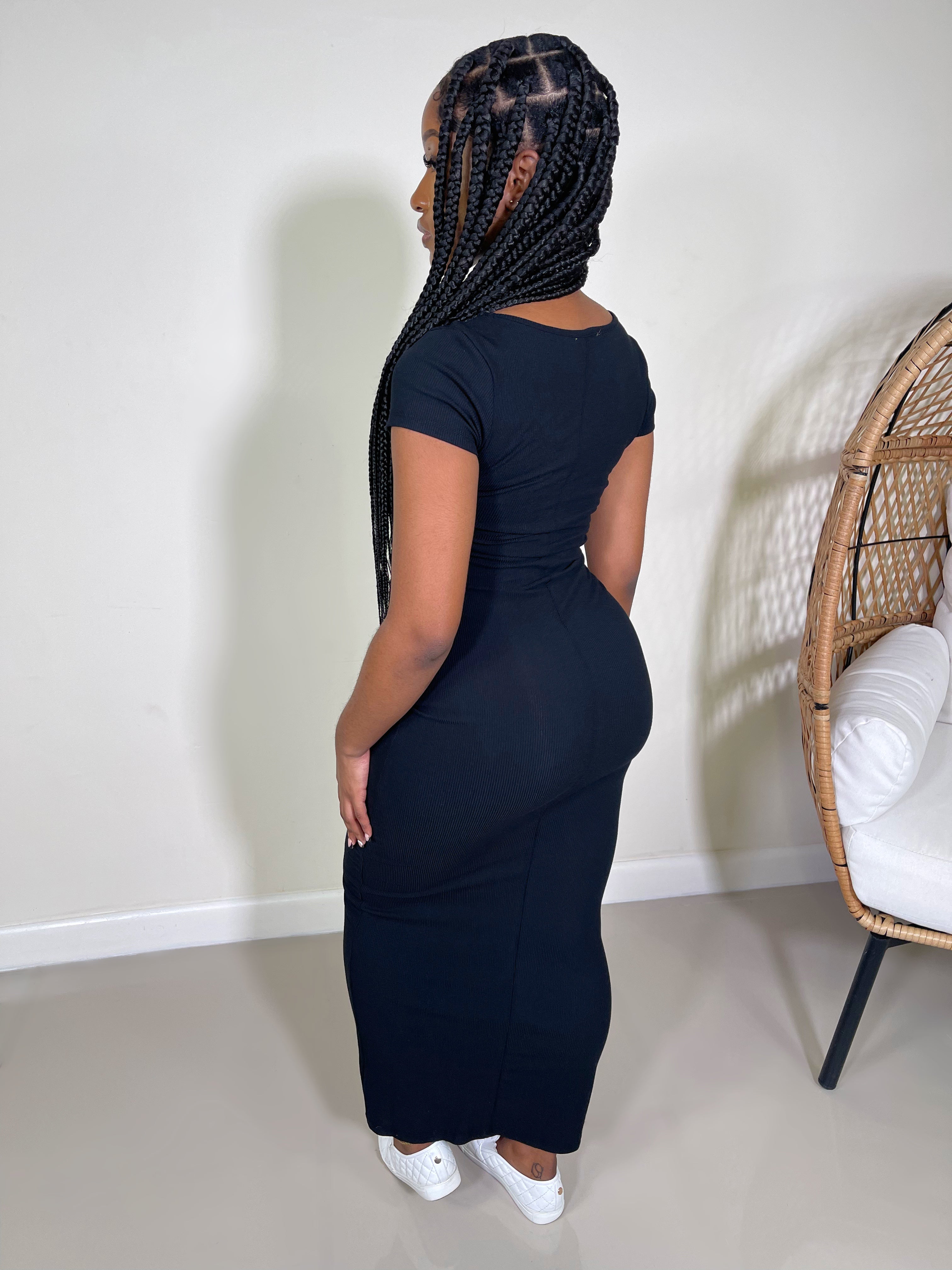 Sushama Cap Sleeve Maxi Dress-Black - Impoze Style™